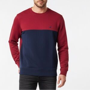 NEW Nautica Men’s crewneck sweatshirt size M